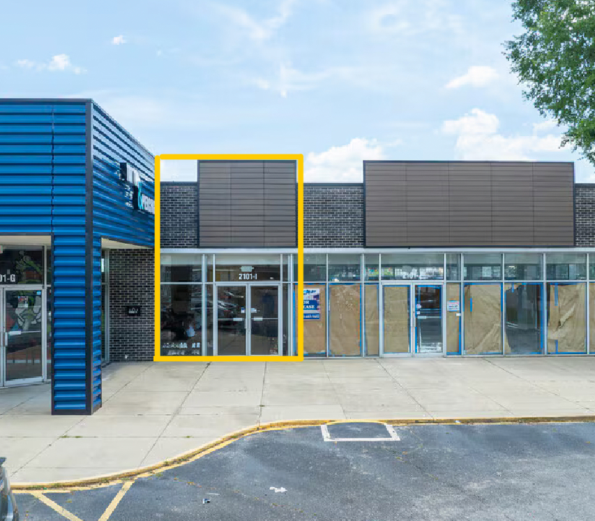 2101 Main Street - I